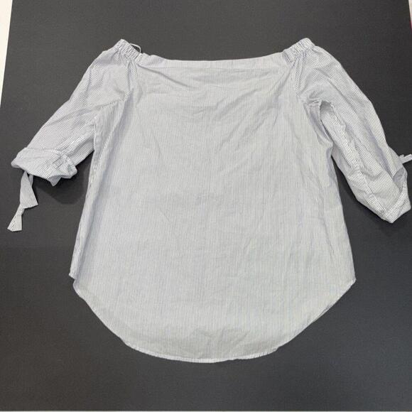 Babaton Aritzia Cold Shoulder Blue Stripe Preppy Quiet Luxury Designer Blouse M - Picture 14 of 14